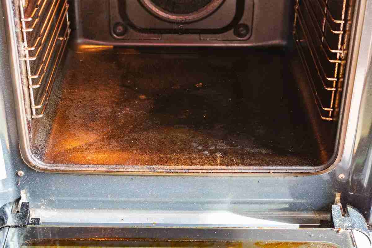 come pulire porta del forno