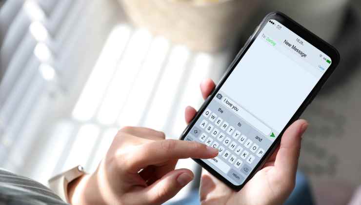 L'icona per la tastiera dello smartphone che vi tornerà utile quando scrivete un messaggio