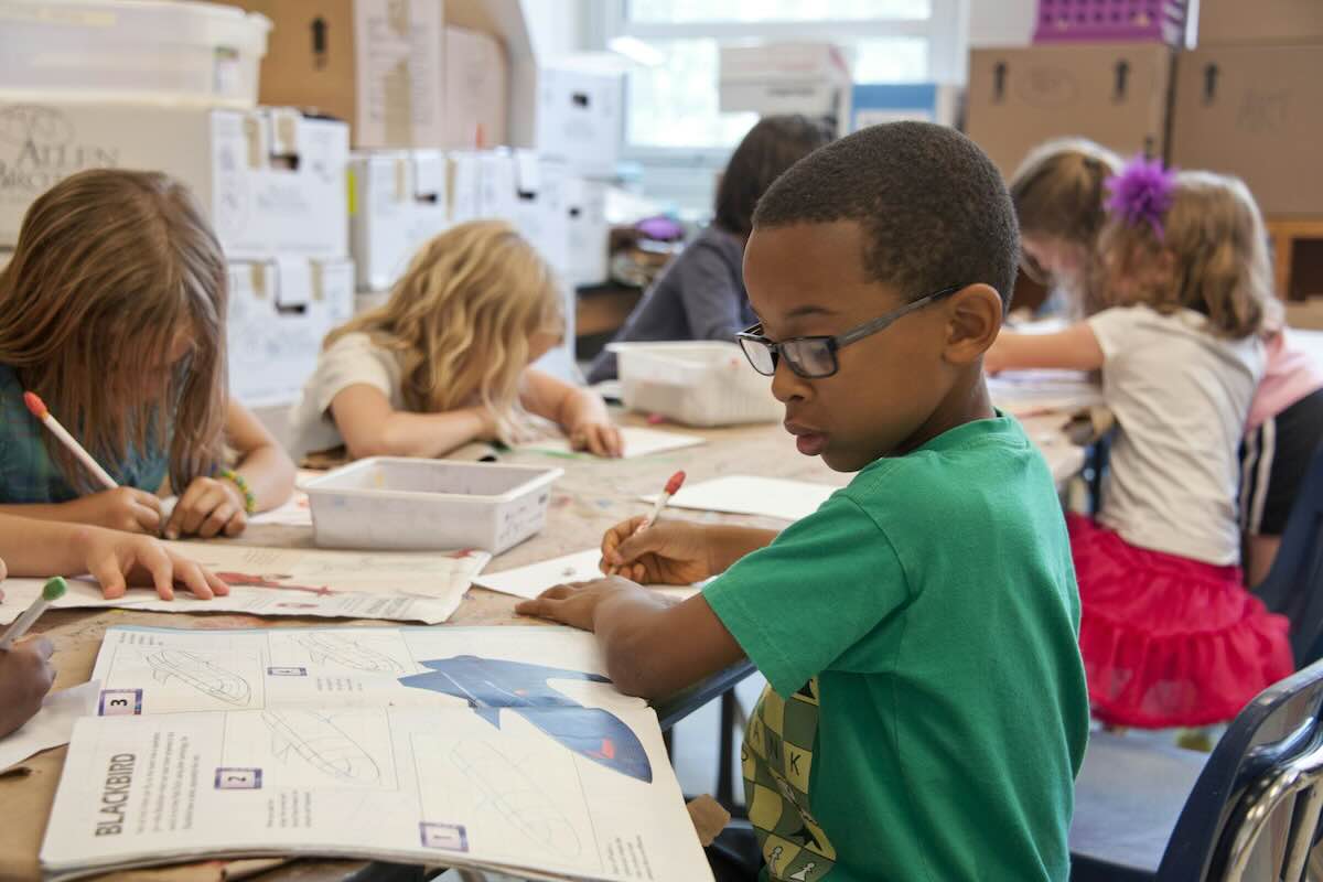 bambini a scuola